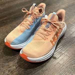Hoka CarbonX3